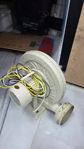 Exaustor para máquinas de corte a laser 550w
