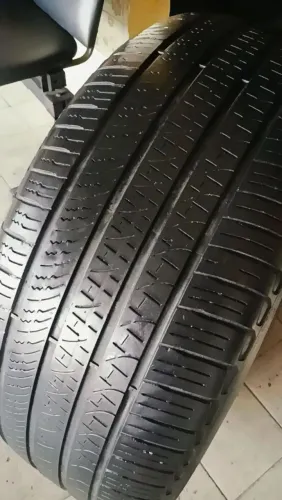 Pneus , 225/40/R22 Pirelli Scorpion 