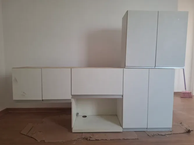 Vendo armários em MDF branco planejados