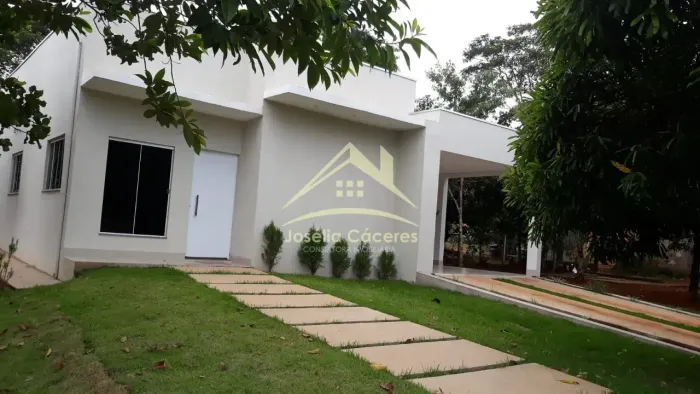 Casa à venda 2 Quartos, 2 Suites, 4 Vagas, 2400M², Centro, Chapada dos Guimarães - MT | Re
