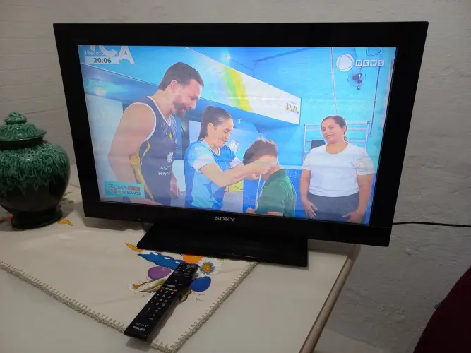 TV Sony plasma 32 polegadas