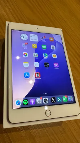 iPad mini 5 64GB
