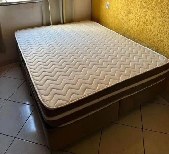 CAMA BOX QUEEN SIZE BIPARTIDO+ COLCHÃO MOLAS ENSACADA QUEEN SIZE