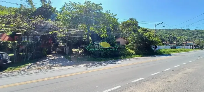 Terreno de 18.000m² à venda no Morro das Pedras, Florianópolis/SC