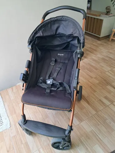Carrinho de bebê Burigotto