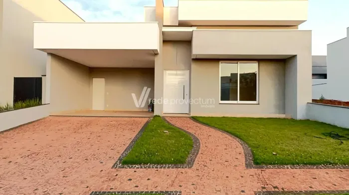 Casa térrea a venda R$1.299,000,00 no Condomínio Royal Garden na cidade de Paulínia.