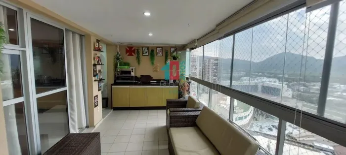 Recreio dos Bandeirantes | Apartamento 2 quartos, sendo 1 suite