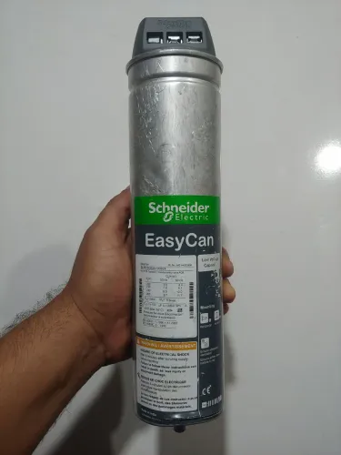 Capacitor Trifásico Schneider Electric EasyCan