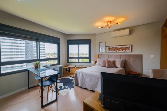 Apartamento Mobiliado com 1 Dormitório no Parque Una Pelotas/RS