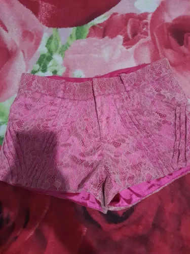 Vende-se um short lindo