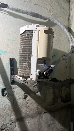 Ar condicionado Midea Split 9.000 BTUs, 220V