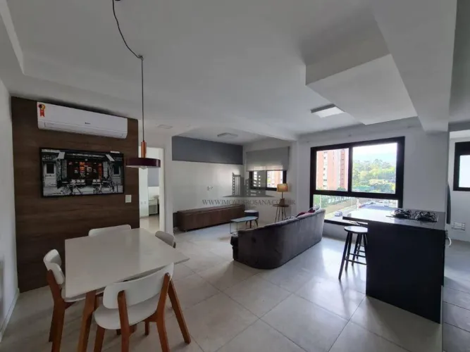 Excelente apartamento mobiliado para locação com box duplo coberto no Central Parque em Po
