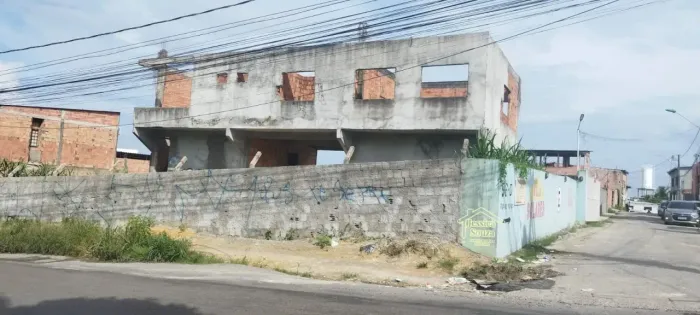 Terreno em Avenida Cristã na Colônia Terra Nova, próximo ao Residencial Manaura 3.