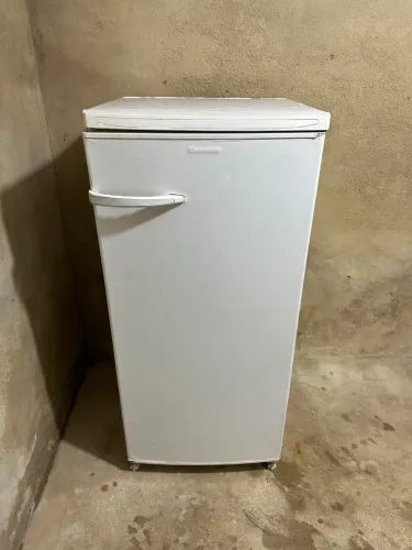 Geladeira Dako 260 litros