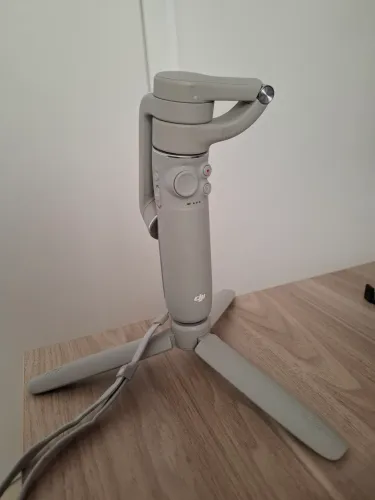 Estabilizador Gimbal DJI Osmo Mobile 5