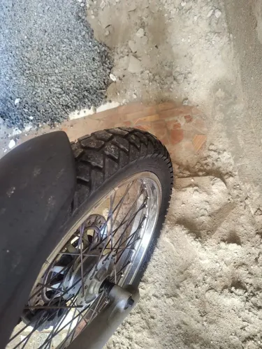 Vendo Honda XRE 190.