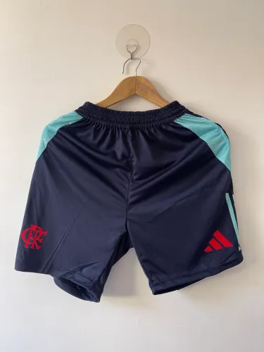 Short Adidas Flamengo treino 25/26 com bolso