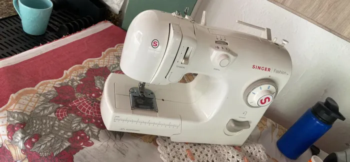 Máquina de costura