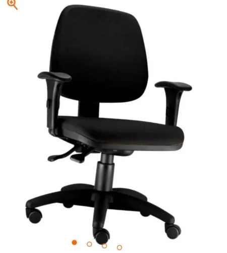 Mesa e cadeira de escritório