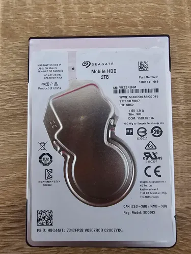 Vendo HDs sata 2,5 tamanhos, 2TB, 1TB, 500G.