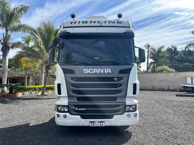 Cavalo Scania R 420 Highline 6x4 em otimo estado....