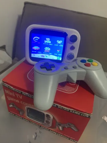 Mini tv com jogos 8bits