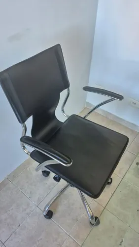 Cadeira de escritório 