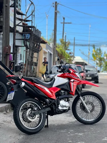 Bross 2022 único dono 19.300