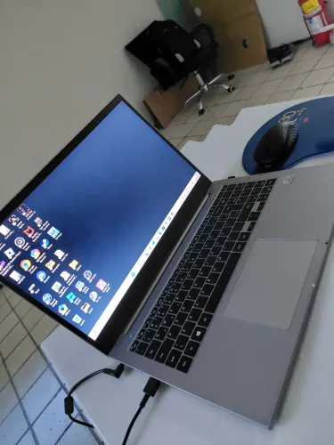 BOOK i5 10G