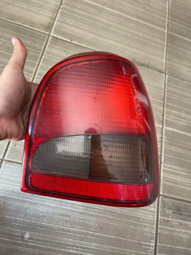 Lanterna traseira direita fumê Volkswagen Gol g2 Original 377945112