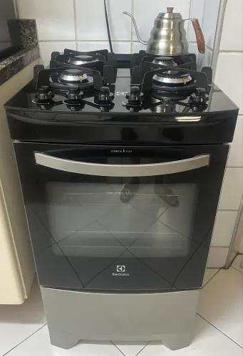 Fogão Electrolux 4 Bocas com Mesa de Vidro - Excelente Estado