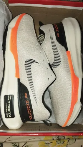 Nike zoomx invincible rum3