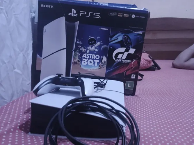 Ps5 novo zerado em perfeita condições.