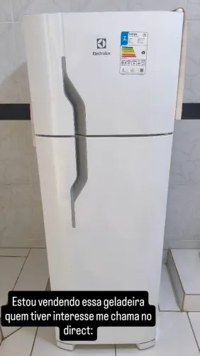 Geladeira Electrolux 290 litros