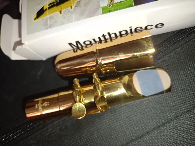 Boquilha de metal pra saxofone tenor