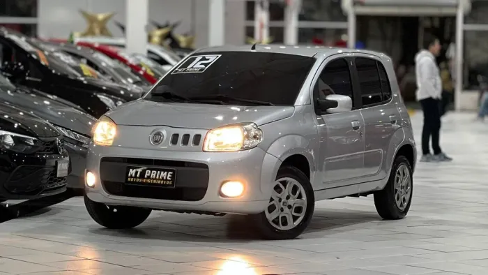 Fiat Uno Vivace Celeb. 1.0 EVO F.flex 8V 5P 2012