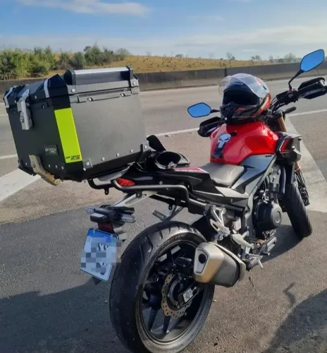 HONDA CB500F 2023