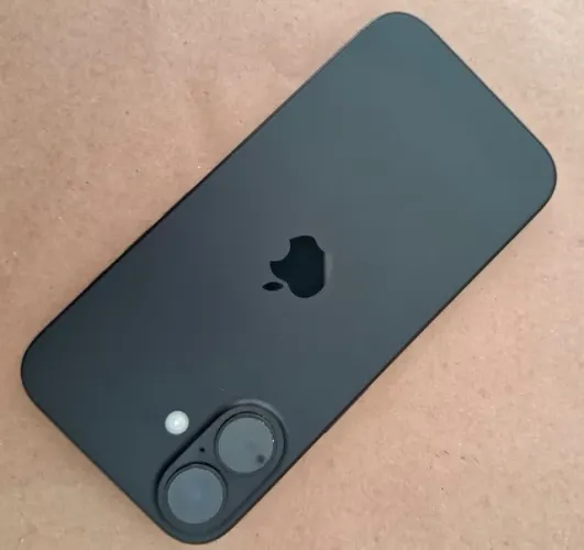 iPhone 16 preto 128gb único dono zeradinho 