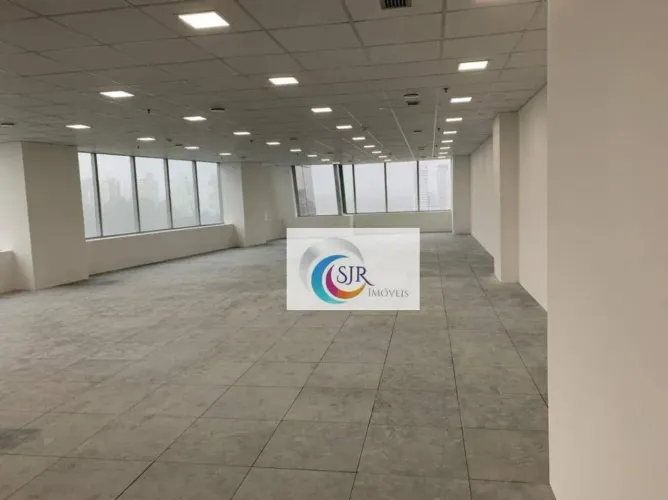 Conjunto para alugar, 296 m² no Brooklin - São Paulo/SP