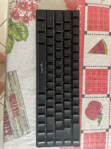 Teclado gamer de membrana