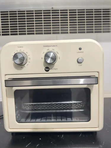 Fun Kitchen Forno e Fritadeira sem Óleo 10L, modelo FM1000C-A, 1500 W, 127 V