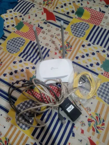 Vendo 5 roteadores somente interessados chamar obg