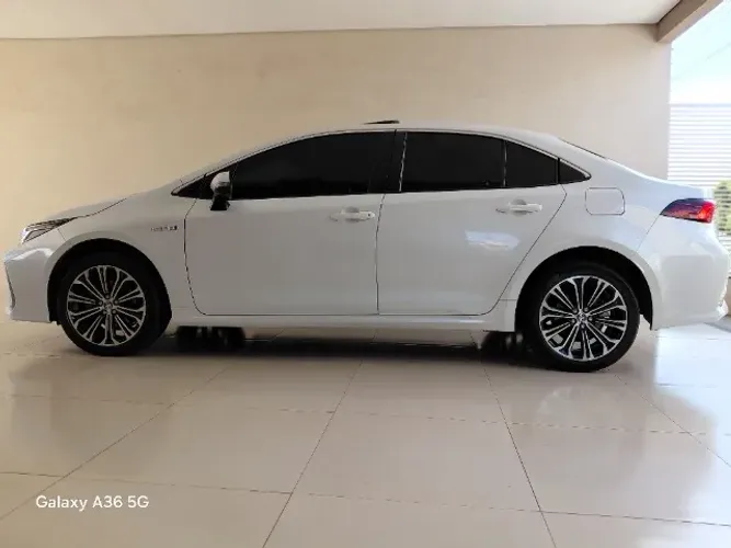 Toyota Corolla Altis Prem. Hybrid 1.8 Flex AUT 2020