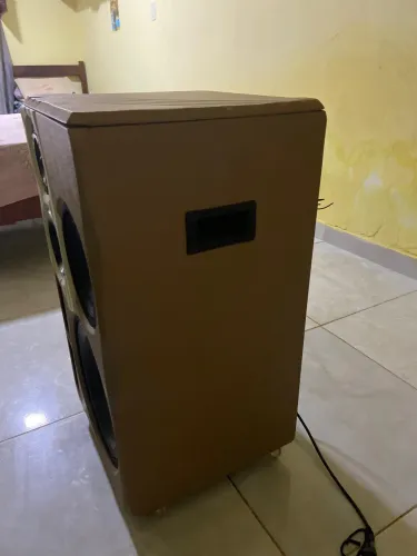 Caixa de som boby para vender
