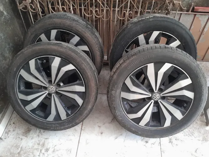 Roda aro 17 furação 5/100 Volkswagen 