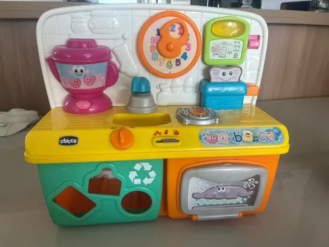 Cozinha falante marca Chicco