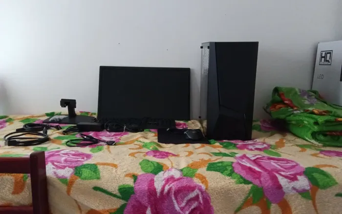 PC Gamer De Entrada Completo + Monitor HQ 21.5" LED + Mouse e Teclado RGB Target