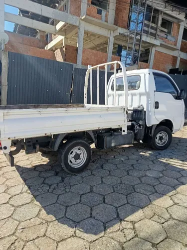 Kia Motors Bongo K-2500 2.5 4X2 TB Diesel 2010