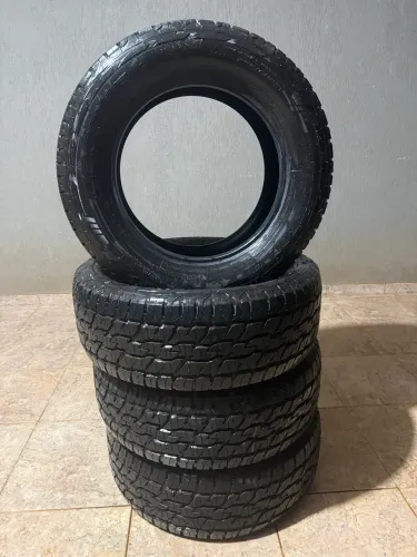 R$ 750,00 CADA PNEUS COOPER 265/60 R18 - SEMINOVOS | APENAS 600 KM RODADOS *