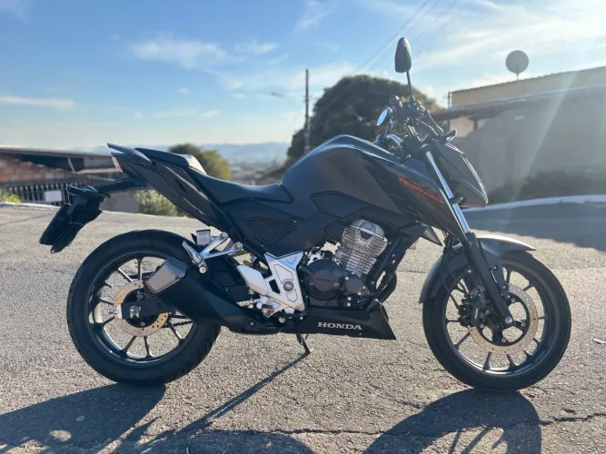 CB 300F Twister 2023